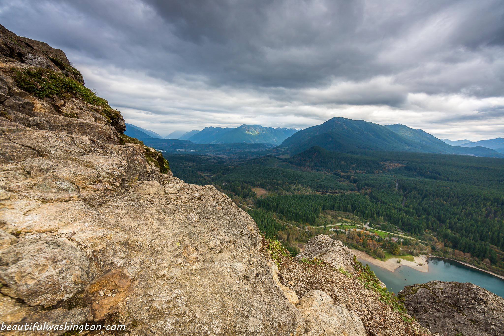 Snoqualmie Region of Washington State. Travel Guide